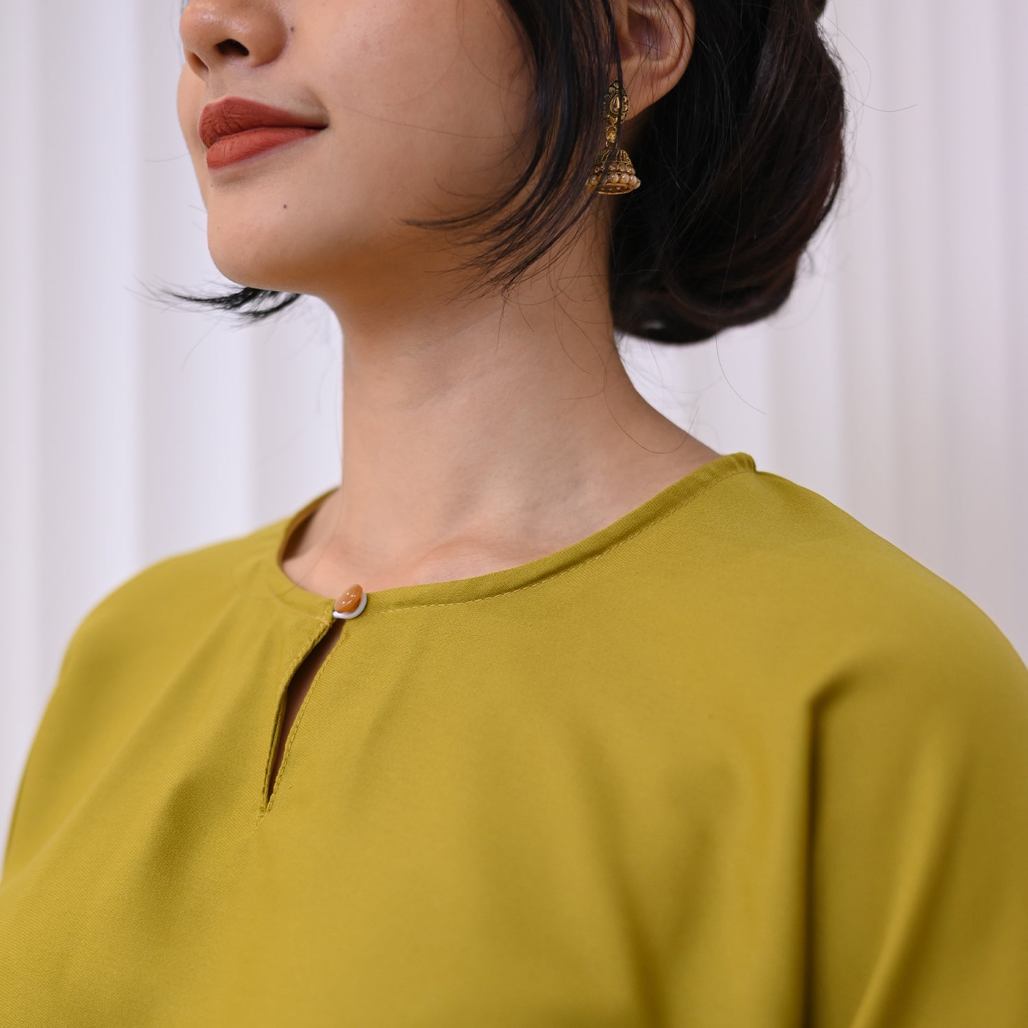Menora Kurung - Golden Lime